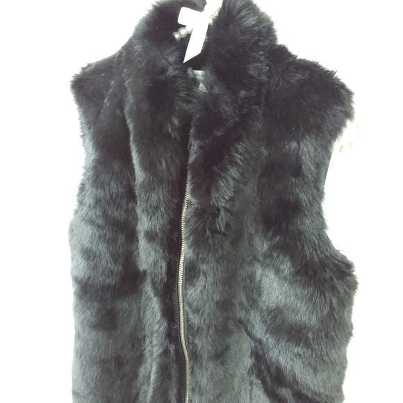 Foxcroft NYC Vest Faux Fur Material Back -1 - Picture 2 of 5